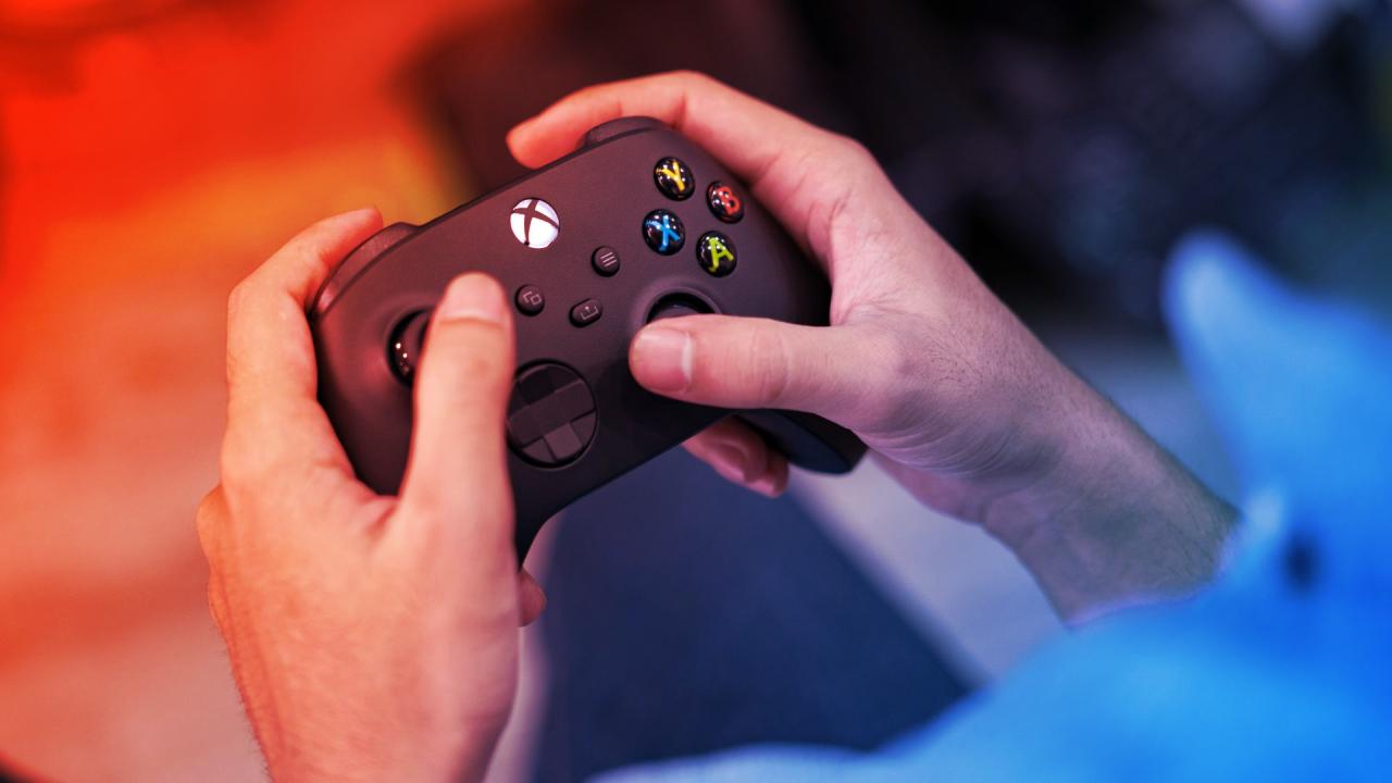 Az Xbox-kontrollerek akku nélkül érkeztek – ingyenes csere indul