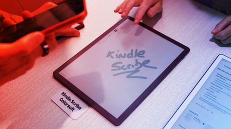 A színes Kindle Scribe végre egy hónappal korábban érkezik Ausztráliába