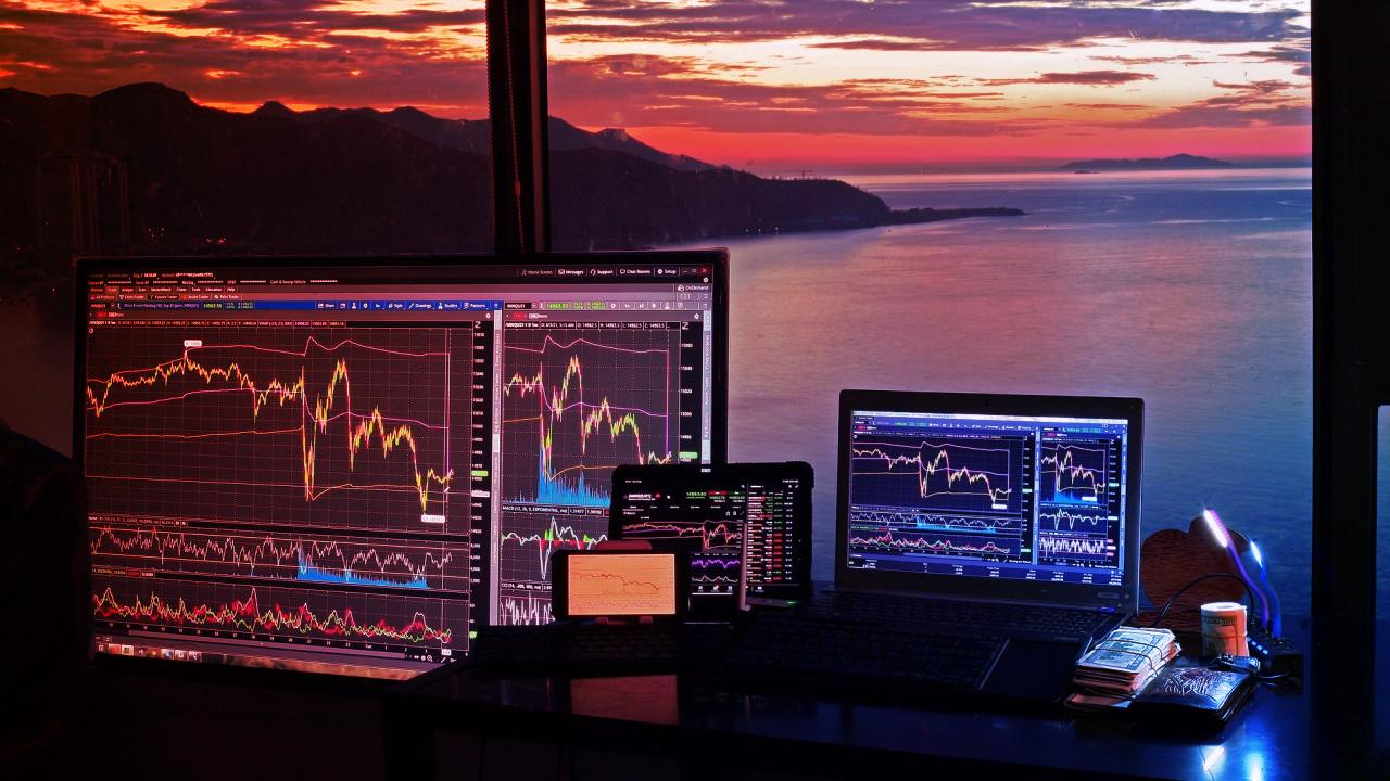 Az ETF-ekből rekord 635 millió dollár távozott: mi lesz a bitcoin árával?