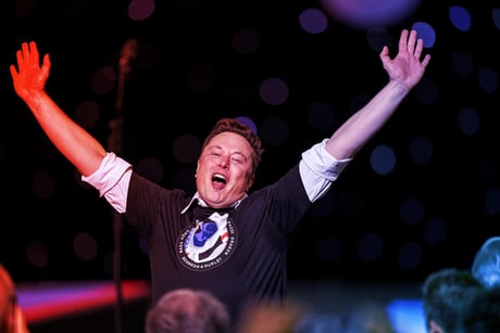 A Musk–Page szakítás ellenére a Google és a SpaceX közelebb mint valaha