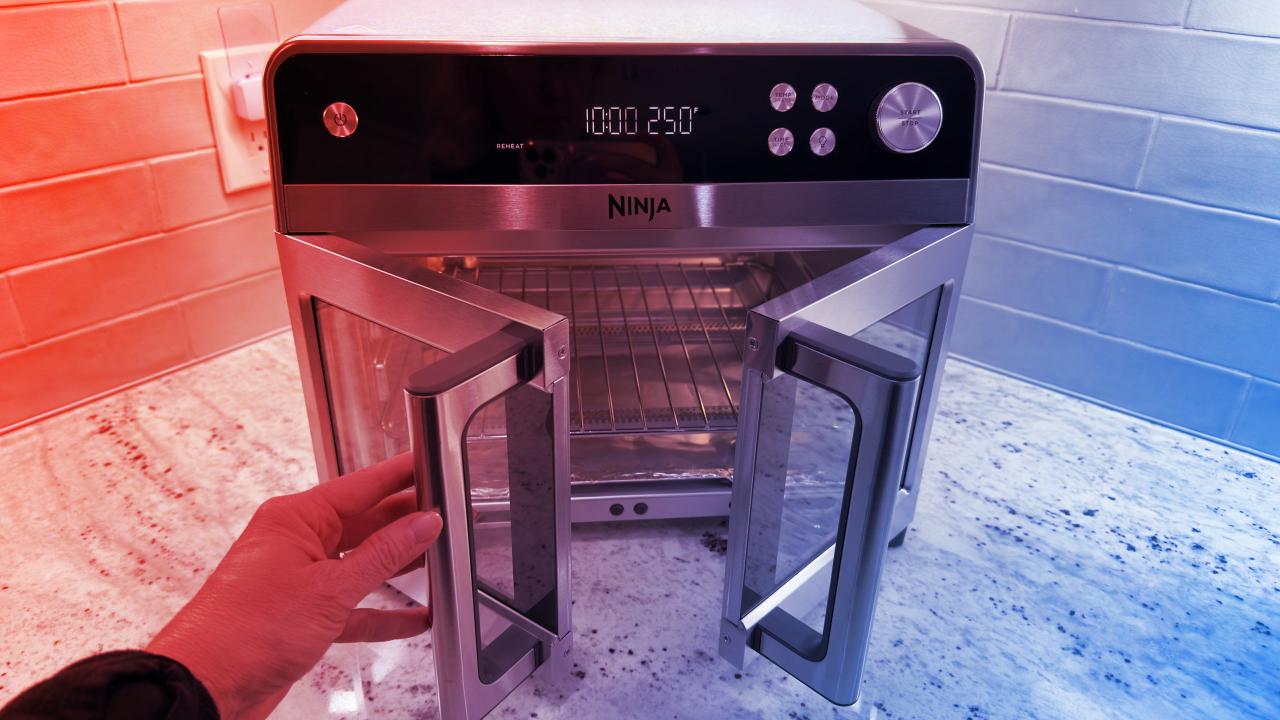 A Ninja French Door Air Fryer mindent visz – és veszélyesen gyors