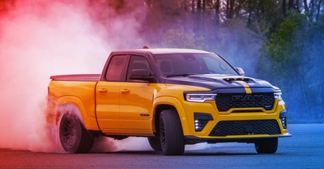 Az amerikai izompickupok titka: cowboyok, csillagsávok, benzingőz