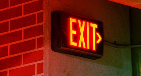 Az amerikai kripto-ETF-ek vérzenek: csak a HYPE tartja magát