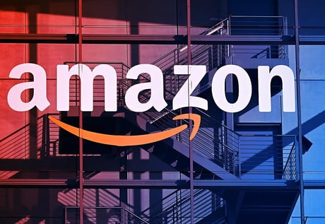 Az ausztrál versenyhatóság perre viszi az Amazont a tisztességtelen Prime-feltételek miatt