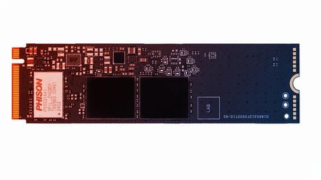 Az első DRAM nélküli Gen5 SSD‑vezérlő: csúcstempó, energiahatékonysági bajnokjelölt