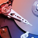 Az üvöltés lelassíthatja a szervereket: meghökkentő tény a HDD-kről