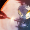 Egy tanulmány szerint az alkohol veszélyei már napi egy italnál fokozódnak