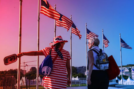 A brutális hőség az amerikai áramhálózatokat és a július 4-i utazást fenyegeti