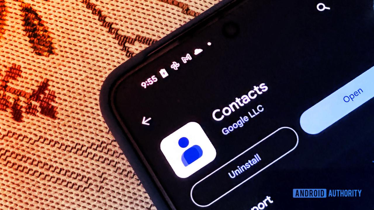 A Google Névjegyek érintéses megosztást és frissített Saját adatok lapot kap