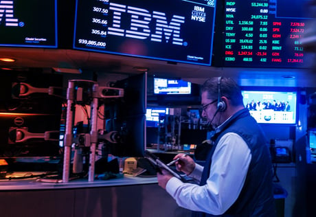 Az IBM 23%-ot zuhant a második negyedéves profitfigyelmeztetés után