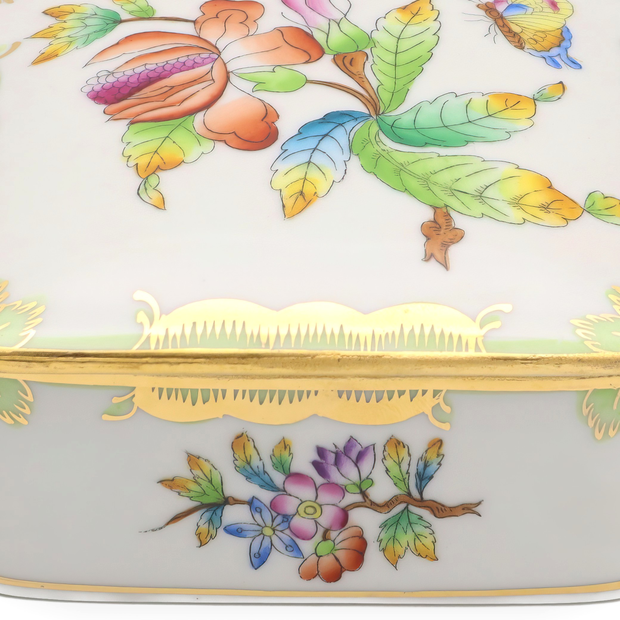 Thumbnail for Herend Queen Victoria Square Jewelry Box, Vintage Trinket Box, Hand-painted Bonbonniere, Fine Porcelain Keepsake Container Decor.