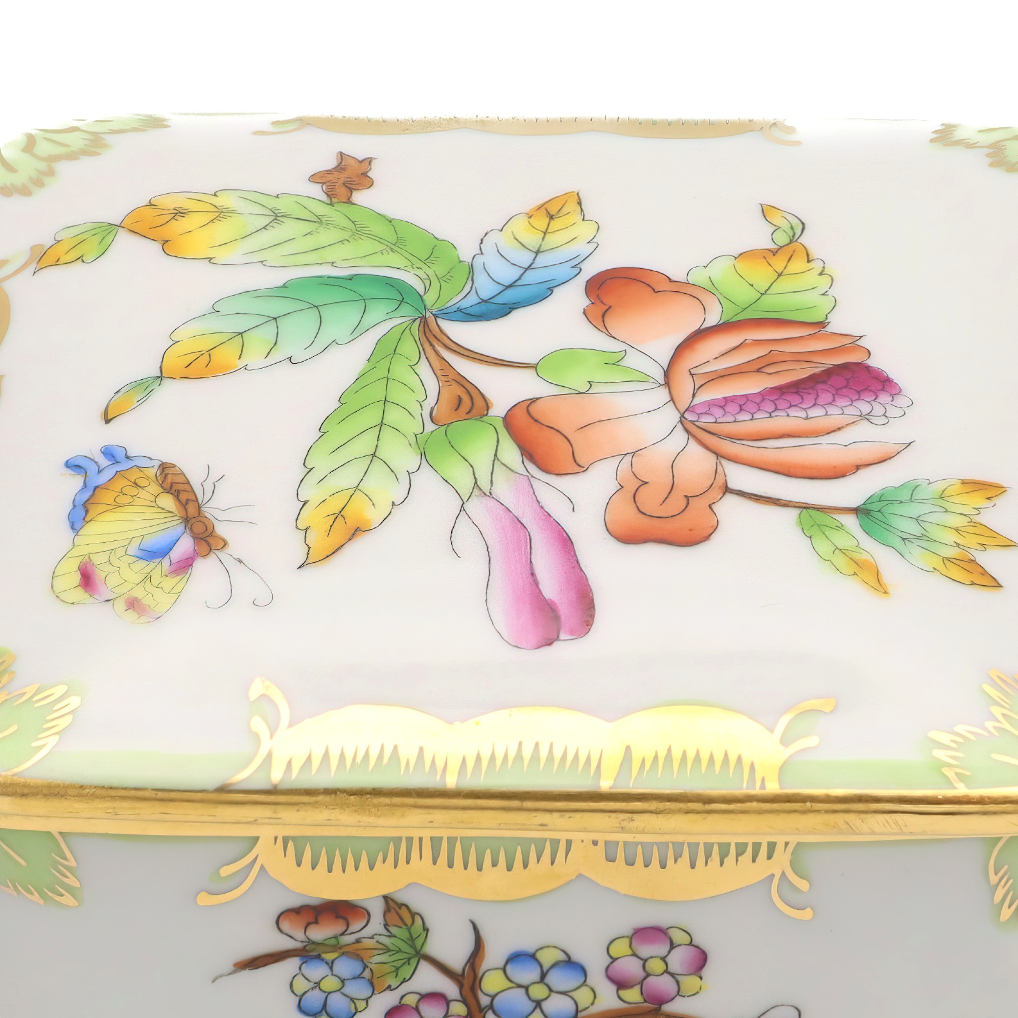 Thumbnail for Herend Queen Victoria Square Jewelry Box, Vintage Trinket Box, Hand-painted Bonbonniere, Fine Porcelain Keepsake Container Decor.