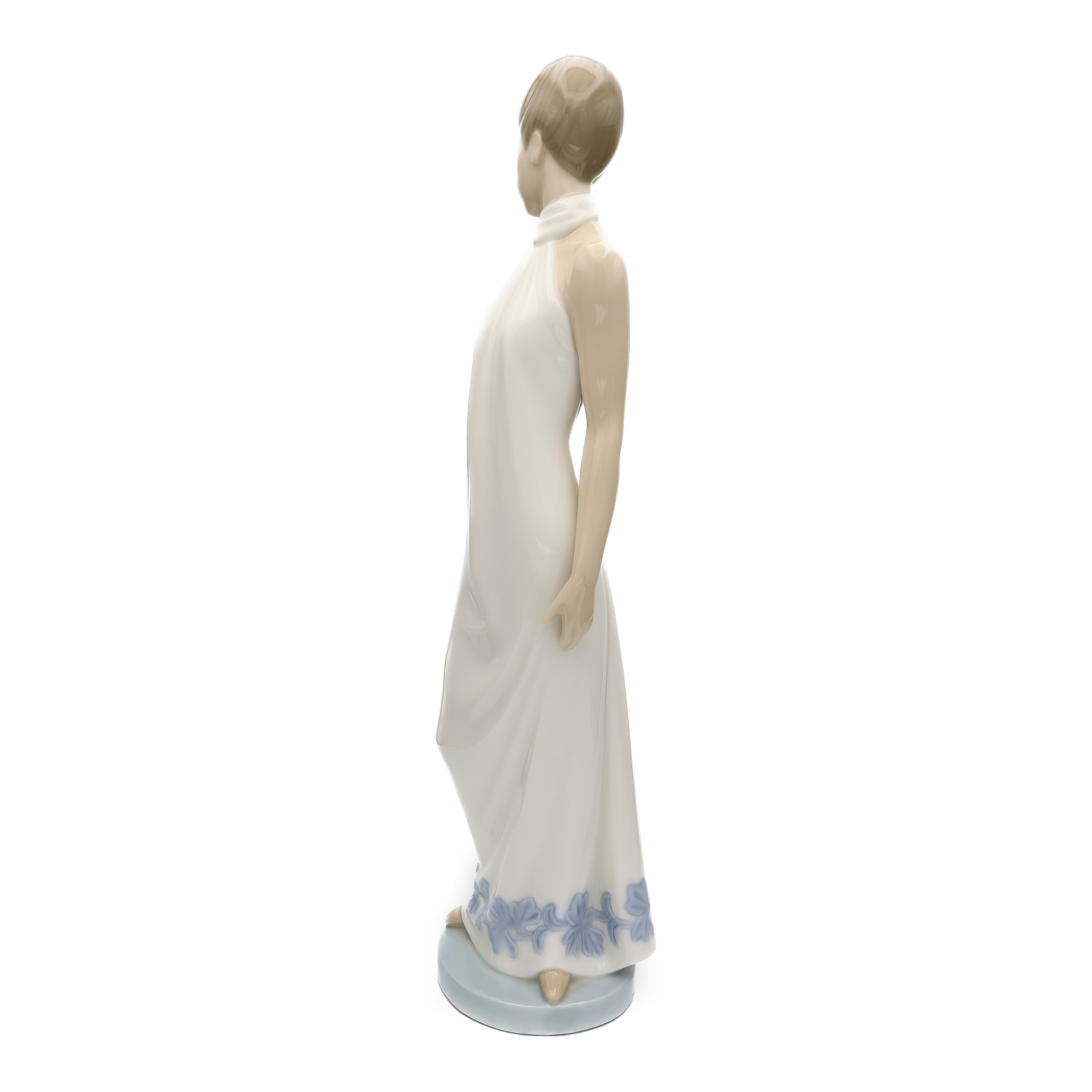 Nao White Dress Figurine By Lladro, Elegant Porcelain Sculpture
