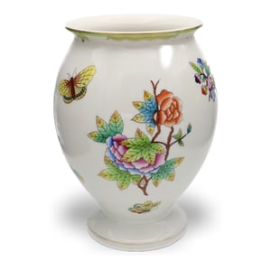Vintage Herend Queen Victoria Vase, Hand-painted Floral Porcelain Vase, Hungarian Decorative Collectible