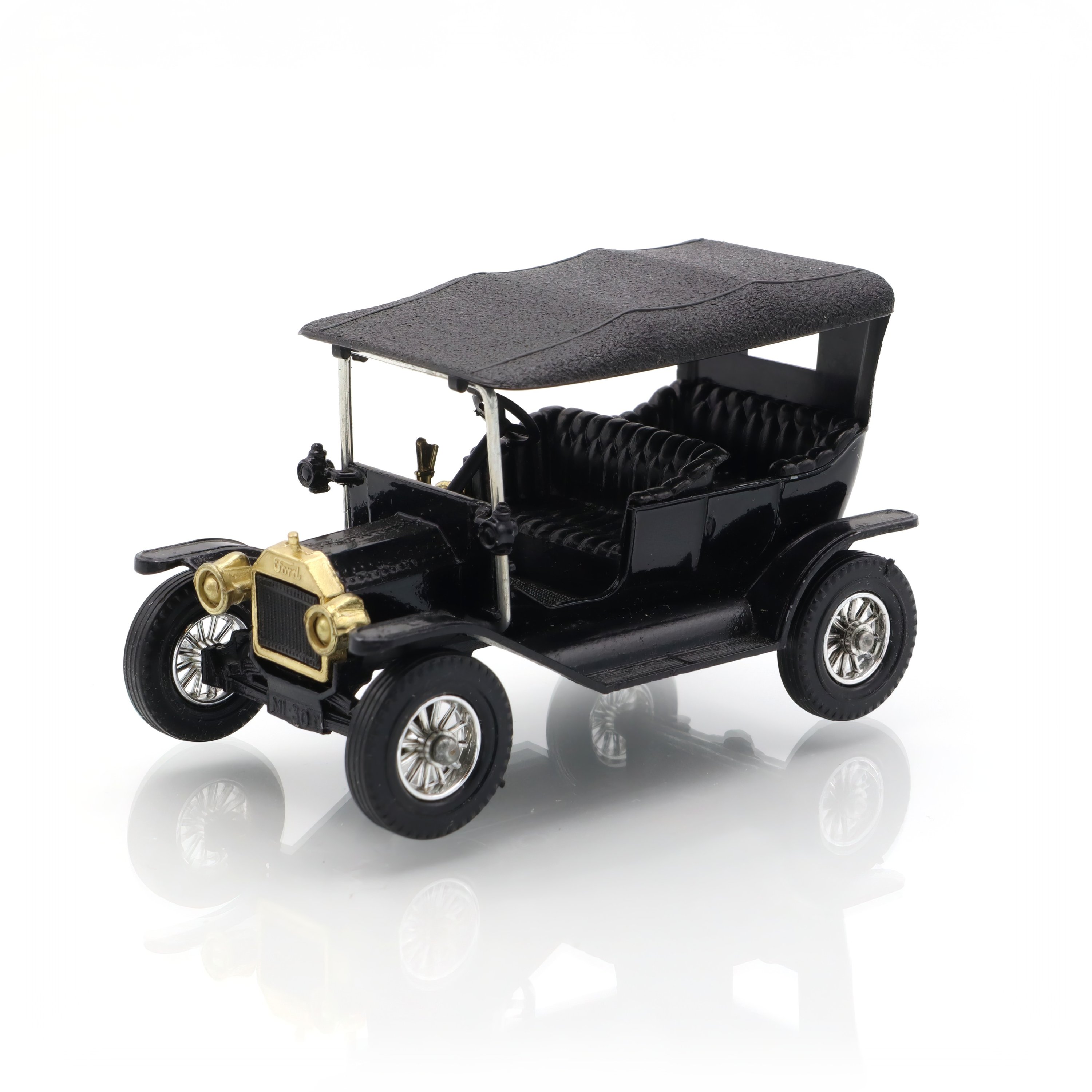 Y-1 1911 Ford Model T - Diecast Collectible - Vintage Matchbox - Models Of Yesteryear - Antique Car Replica - Metal Scale Model
