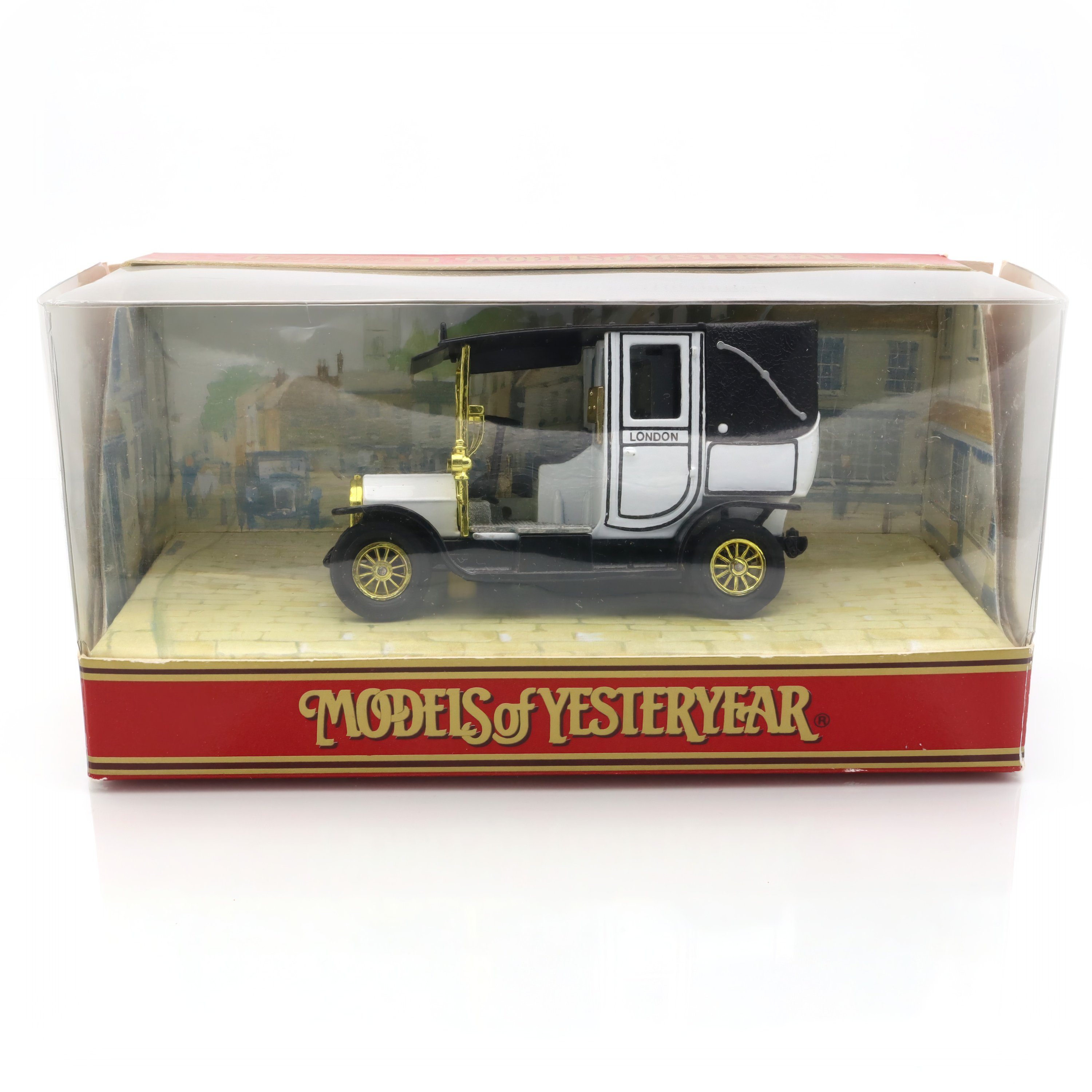 Y-28 1907 London Taxi - Diecast Model Car - Vintage Collectible - Matchbox Models Of Yesteryear - Classic Vehicle Replica