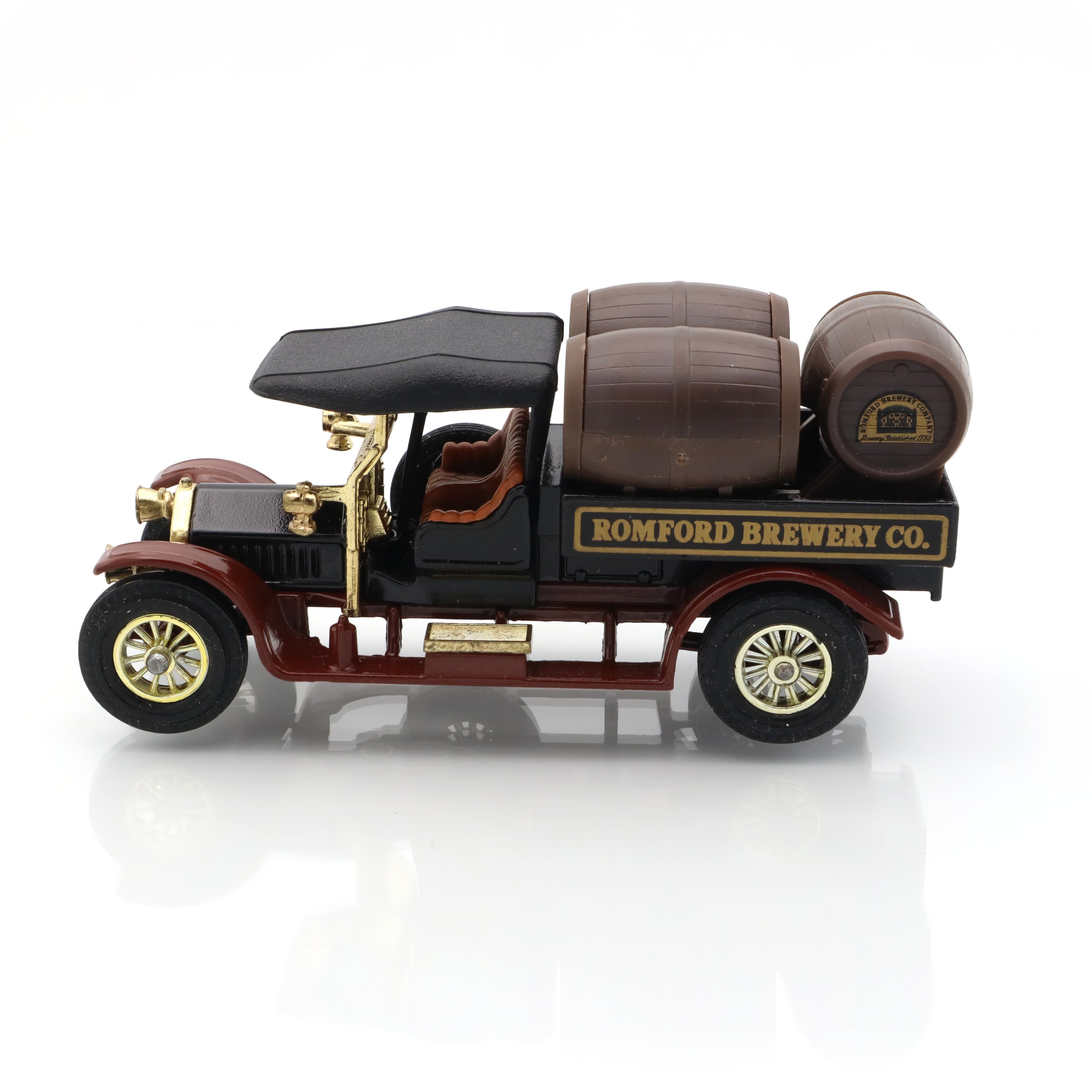 Y-26 1918 Crossley Beer Lorry - Vintage Diecast - Collectible Model - Brewery Theme - Classic Commercial Vehicle