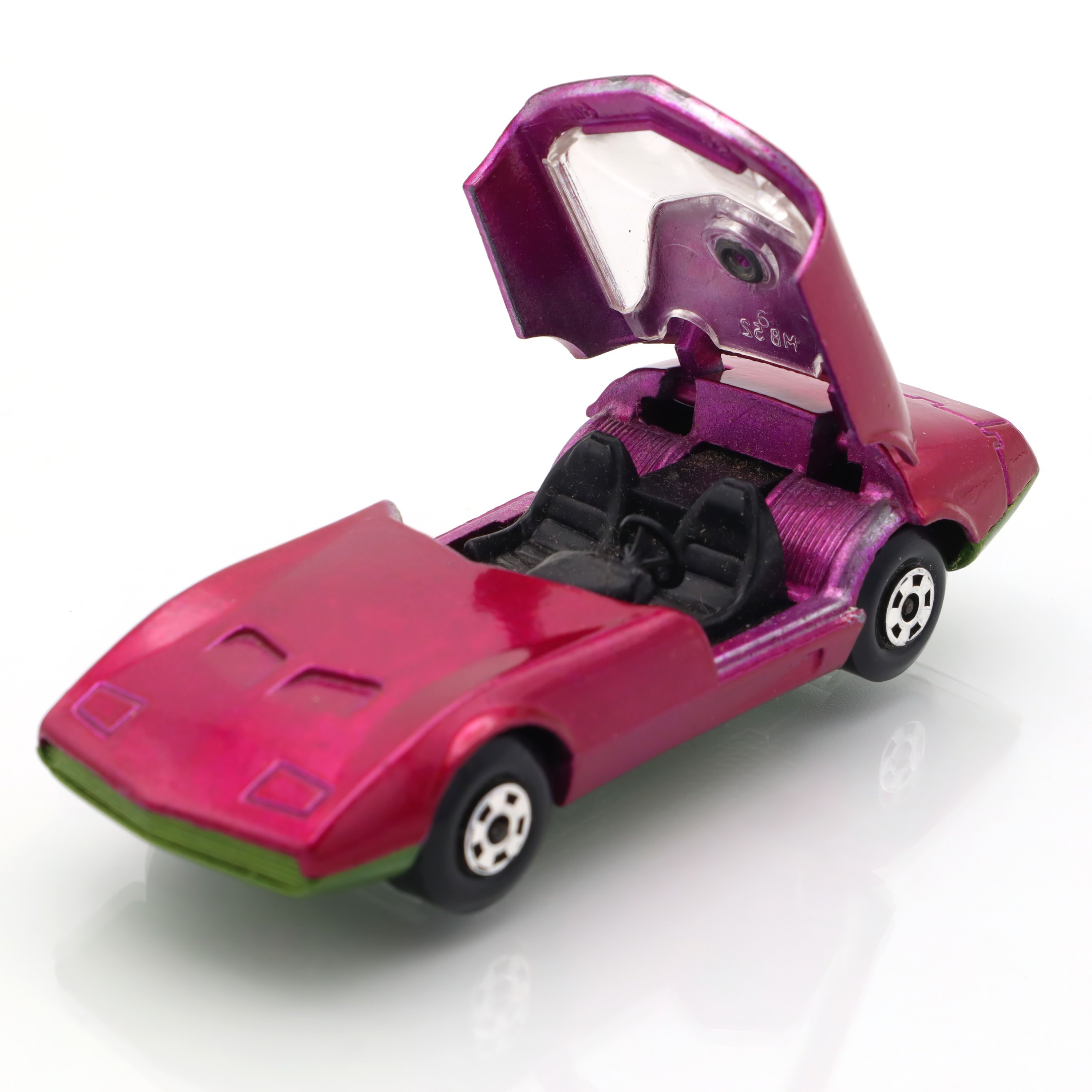Dodge Charger - Vintage Diecast Collectible - Matchbox Superfast Model 52 - Classic Car Replica - Scale Model Enthusiasts