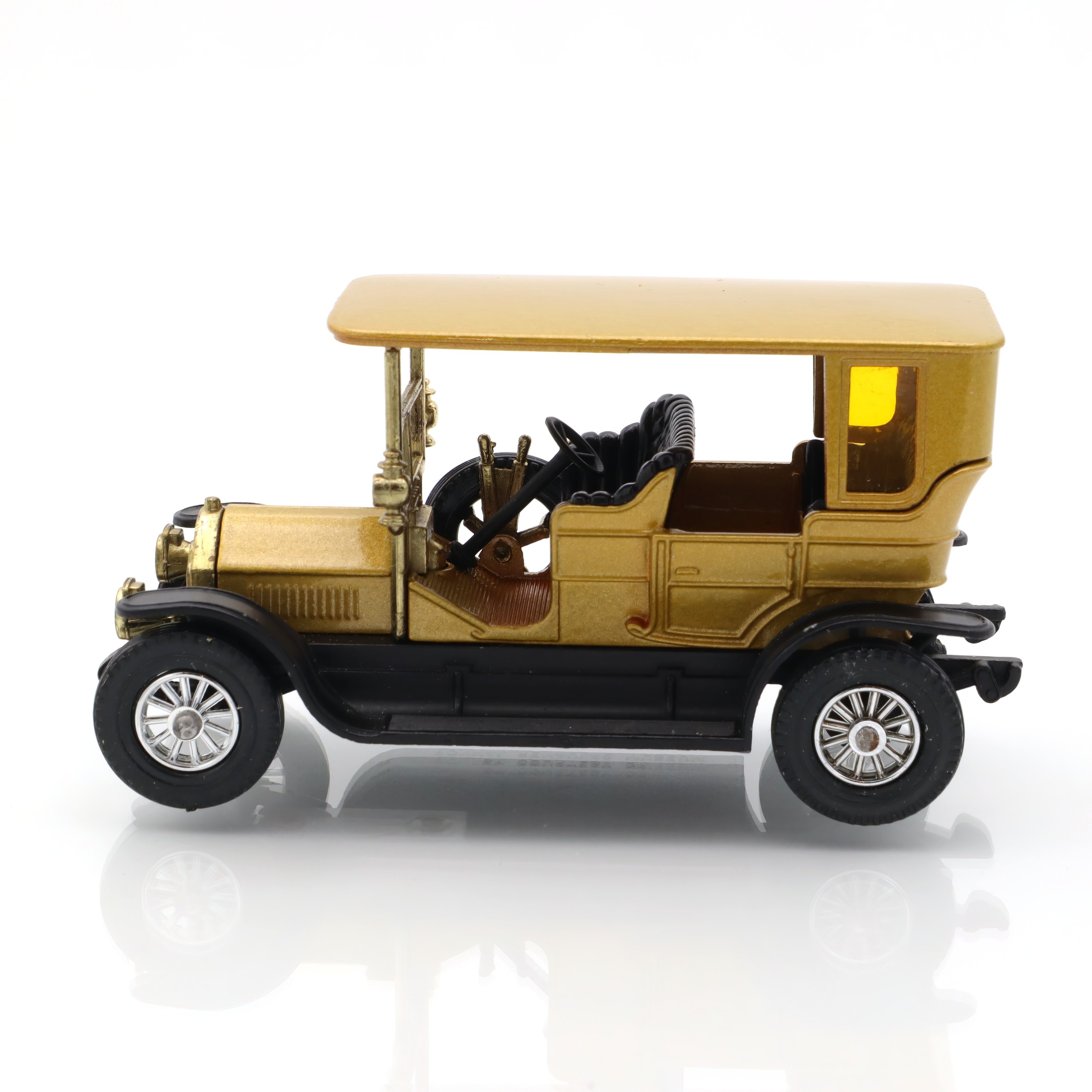 Y-5 1907 Peugeot - Vintage Collectible Car - Classic Diecast Model - Timeless Automotive Replica - Antique Style Decor