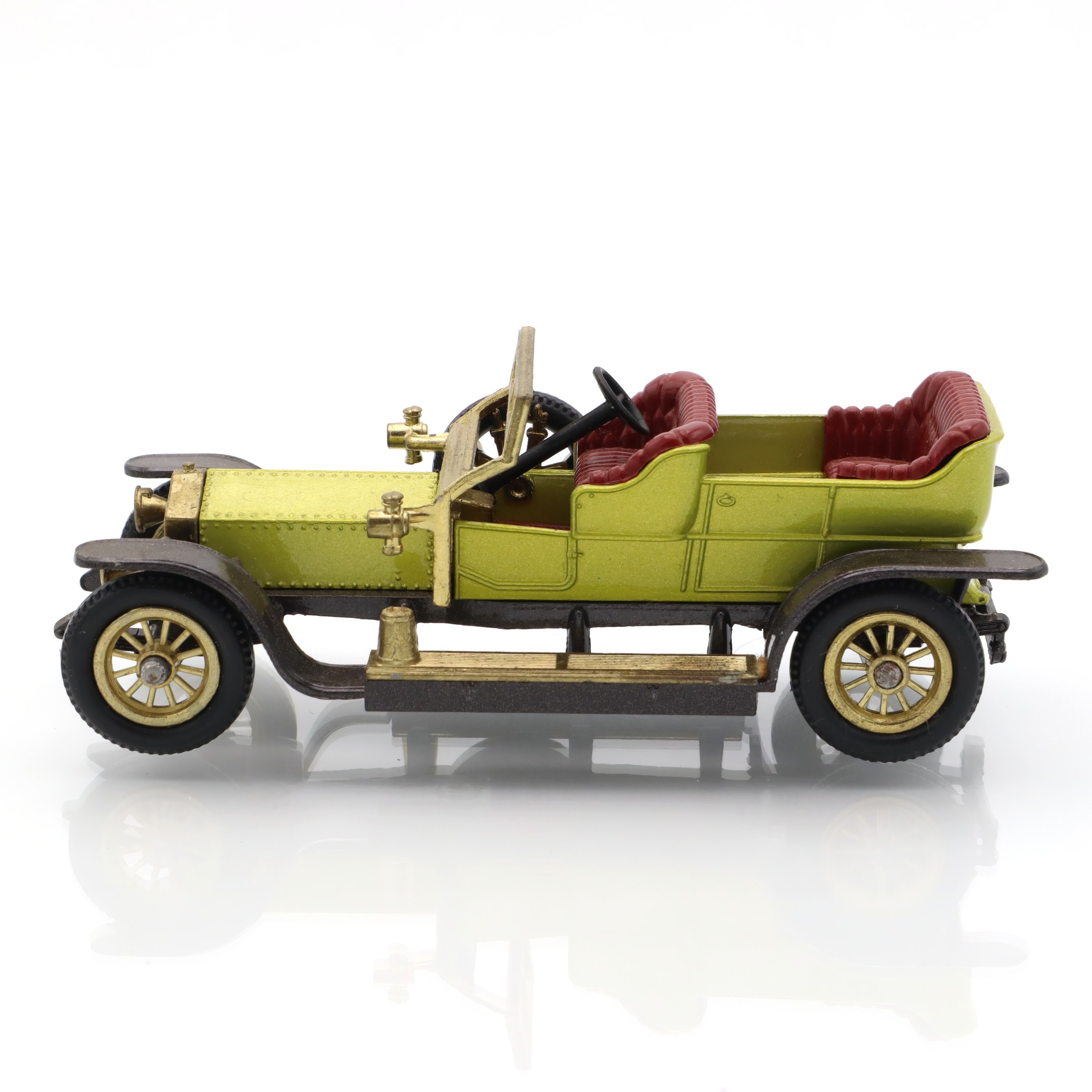 Y-10 1906 Rolls-Royce Silver Ghost - Vintage Collectible Diecast - Classic Luxury Automobile - Matchbox Models Of Yesteryear