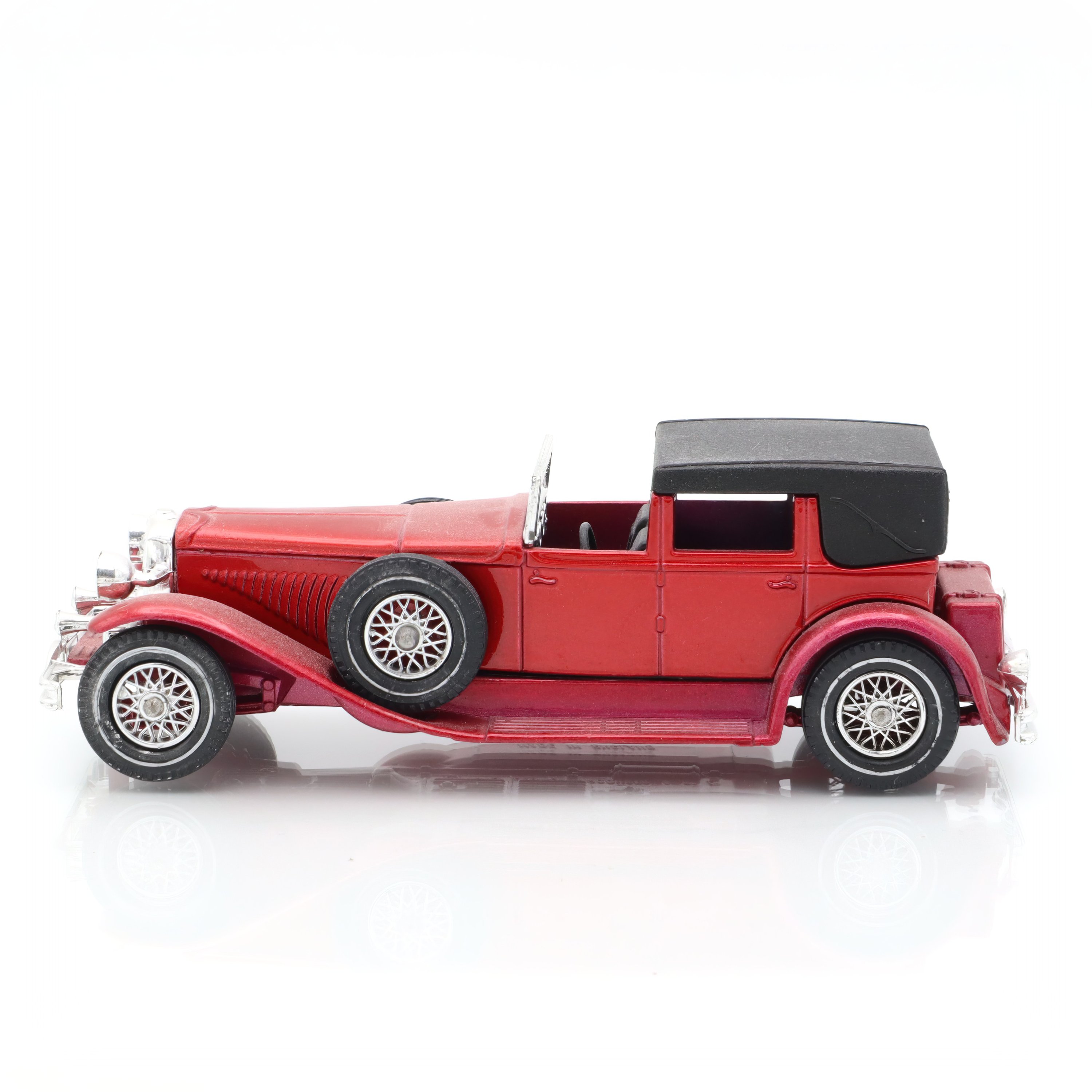 Y-4 Duisenberg - Vintage Collectible Car - 1920s Luxury Vehicle - Diecast Metal Model - Matchbox Models Of Yesteryear