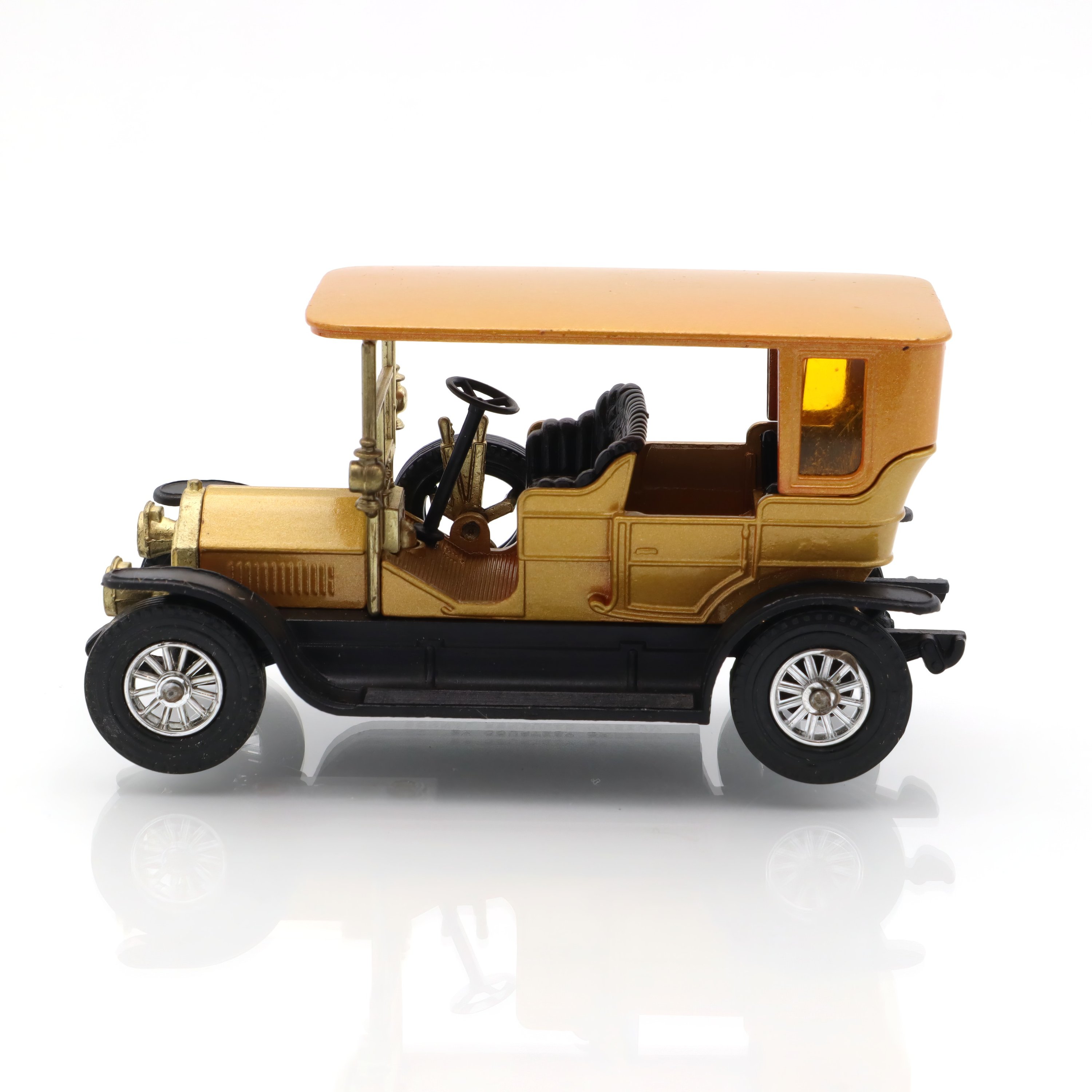 Y-5 1907 Peugeot - Vintage Collectible - Lesney Series - Blue Body - Cream Interior - Diecast Replica - Yesteryear Collection