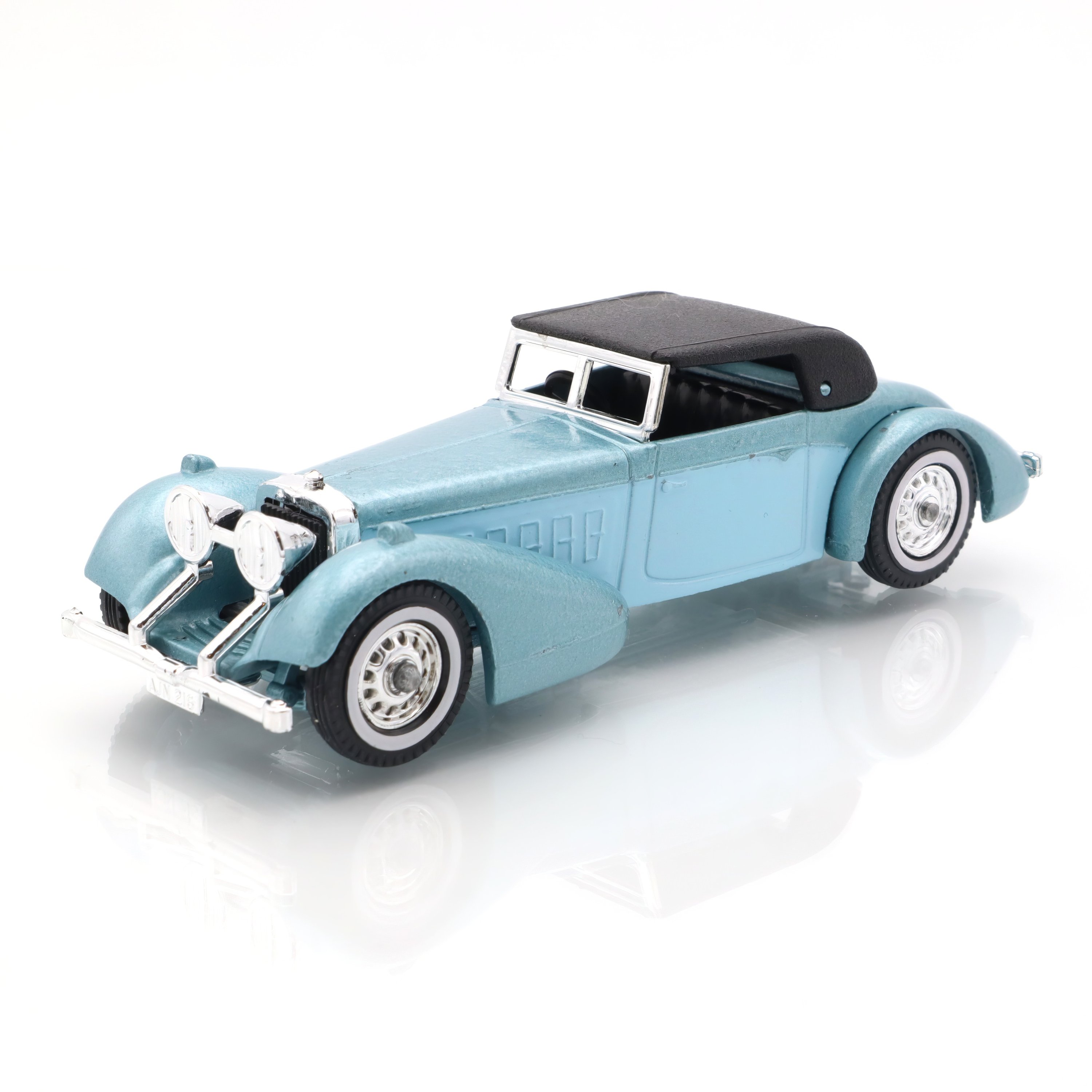 Y-17 1933 Hispano Suiza - Vintage Collectible Diecast Model - Classic Car Replica - Highly Detailed Miniature