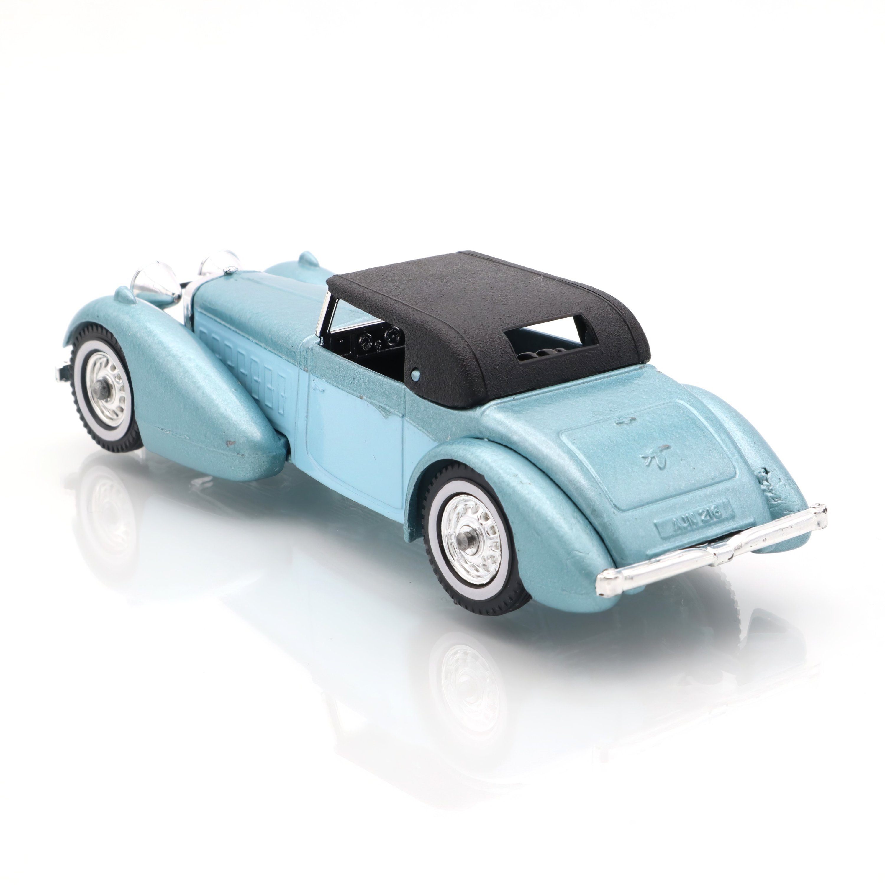 Y-17 1933 Hispano Suiza - Vintage Collectible Diecast Model - Classic Car Replica - Highly Detailed Miniature