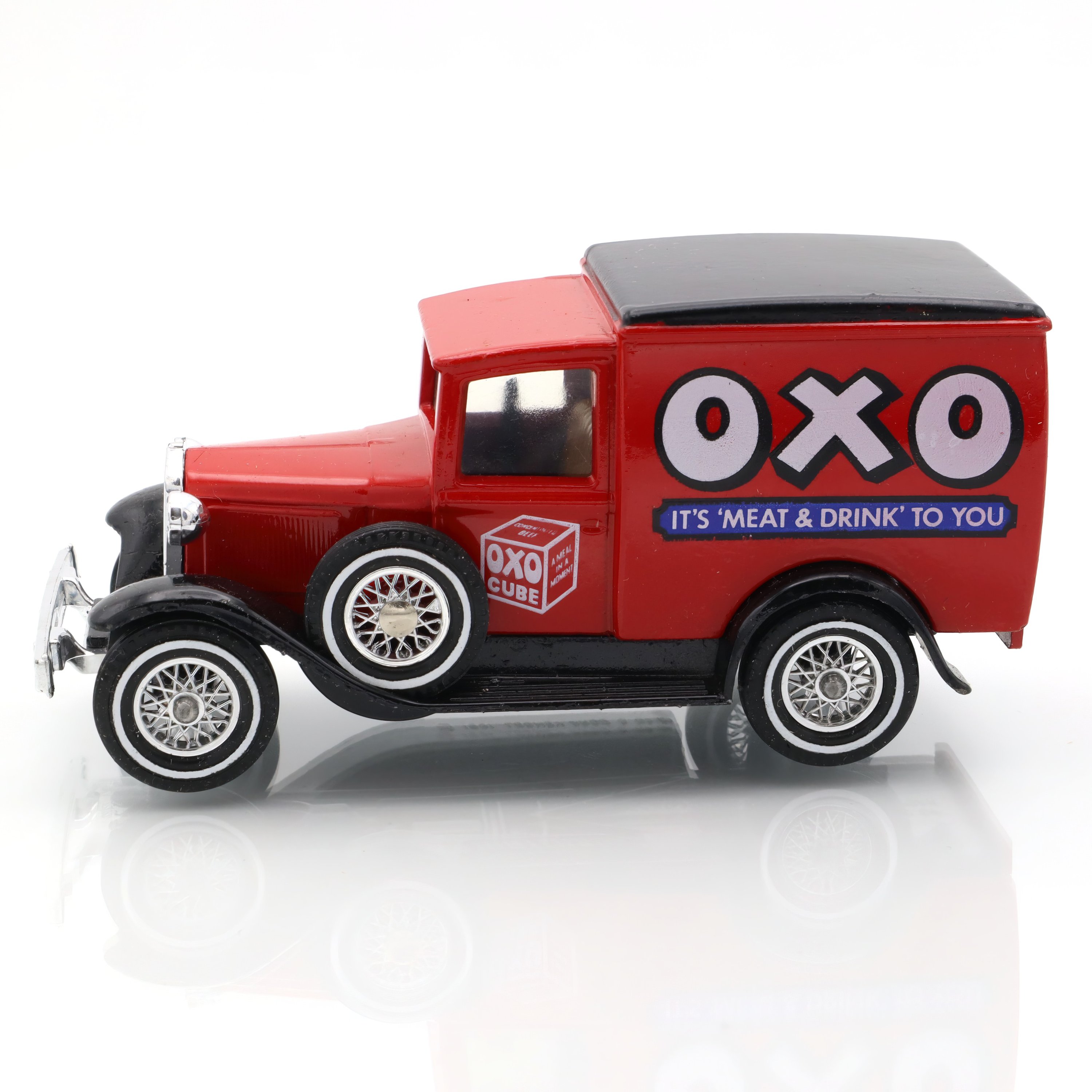 Y-22 Ford-T OXO - Vintage Diecast Collectible - Matchbox Models Of Yesteryear - Classic Car Replica - Antique Toy Model