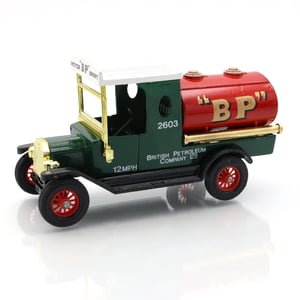 Y-3 1912 Ford Model T BP Tanker - Vintage Diecast Collectible - Antique Toy Car Replica - Classic Model Vehicle