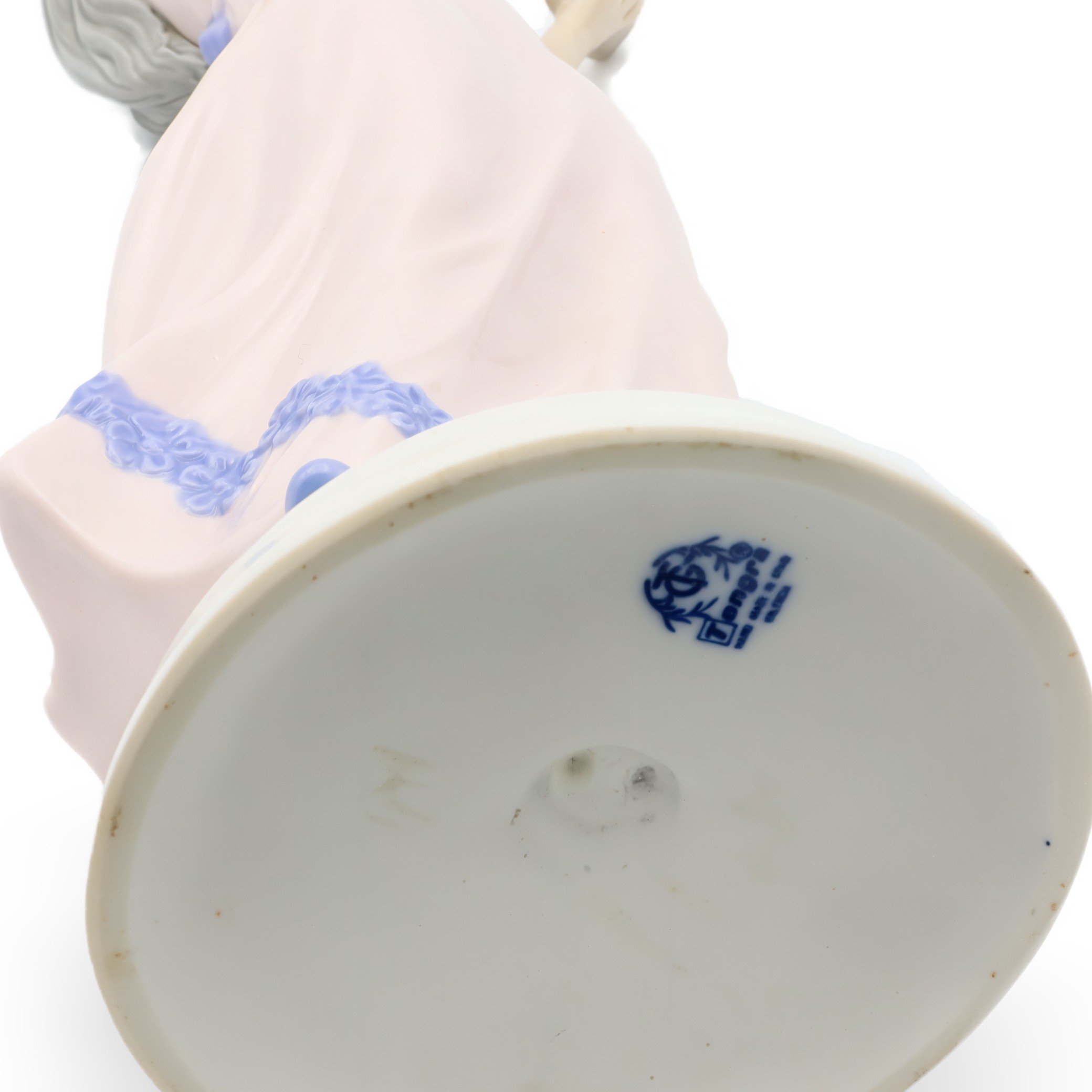 Thumbnail for Vintage Porcelain Doll - Elegant Woman Combing Her Hair - Tengra Spanish Hand Made Figurine - Collectible Porcelain Figurine