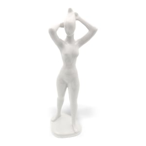 Art Deco Woman Statue - Lady Combing Her Hair - Hand Made Porcelain Figurine - Very Rare - Vintage Home Decor - Collectible Female Figure