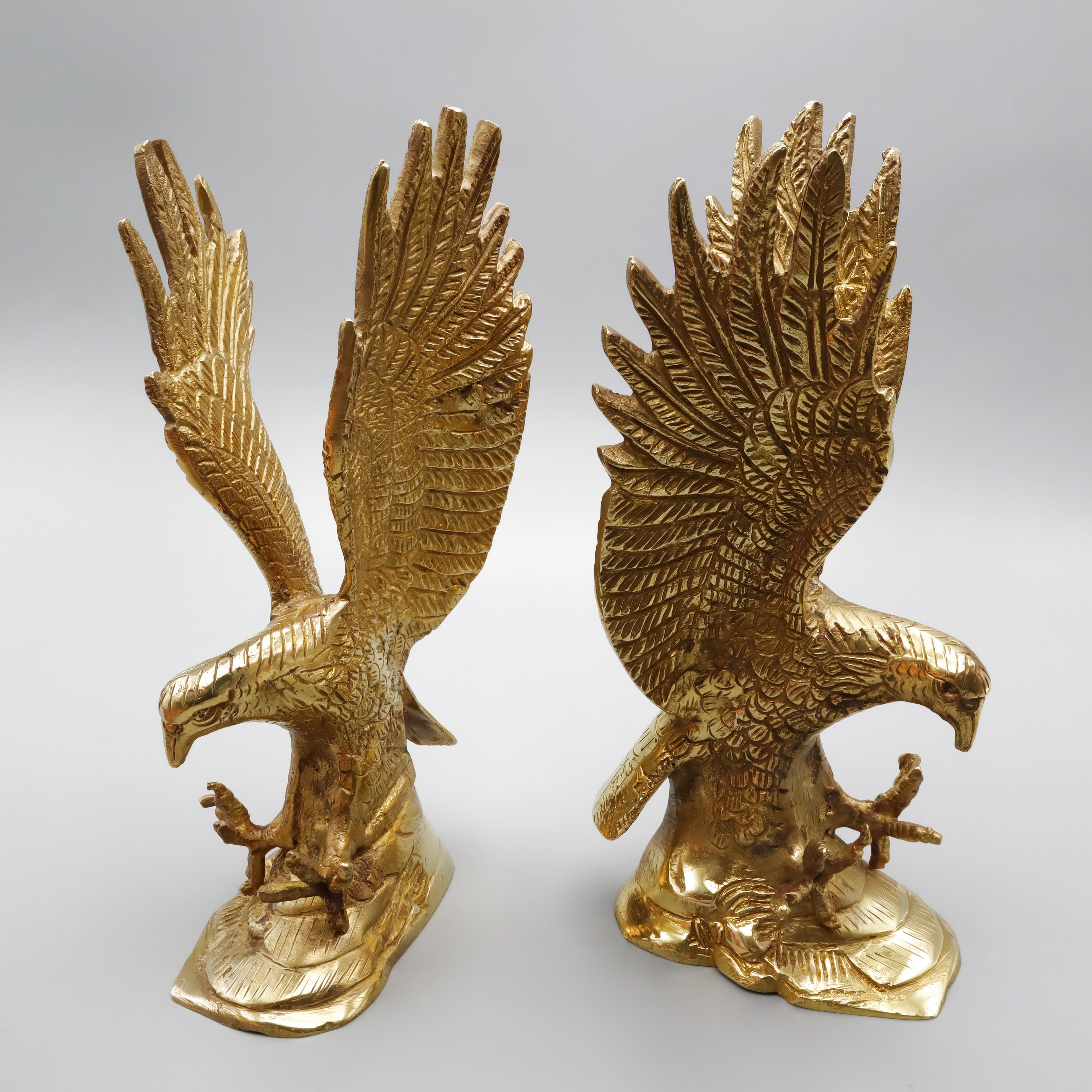 Bronze Eagle Pair - Vintage Eagle Statues - Bronze Bird Figurines - Antique Home Decor - Wildlife Sculpture - Handmade Bronze Decor