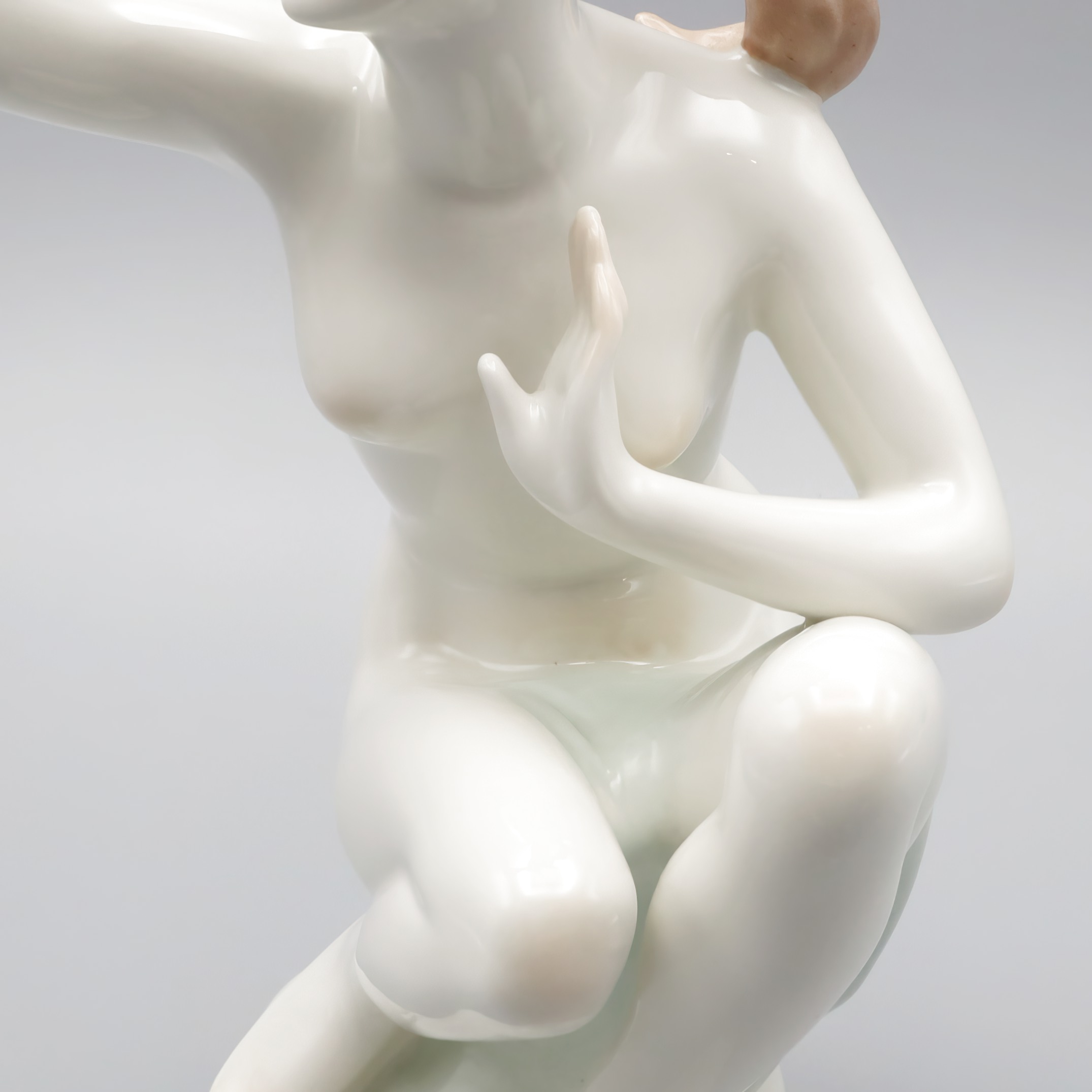 Elegant Lady Statue - Curiosity Of Antheia -  Woman Vintage 1970 Hand Painted Porcelain
