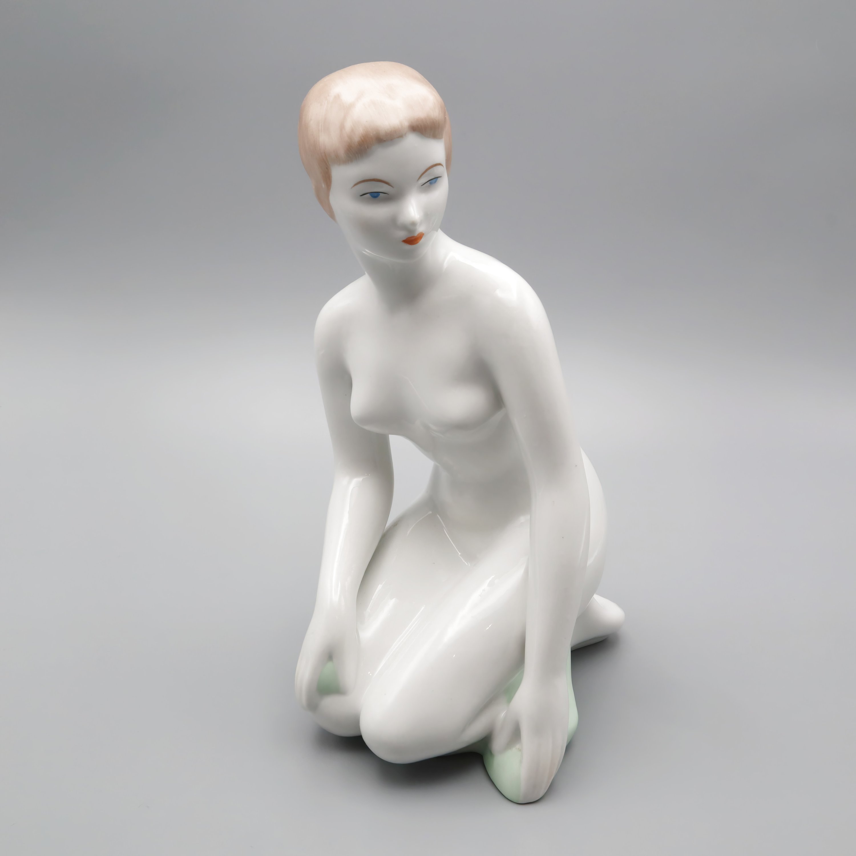 Kneeling Woman Statue - Nude Porcelain Model Aquincum Hungary 1970 - Vintage Figurine - Collectible Hungarian Art