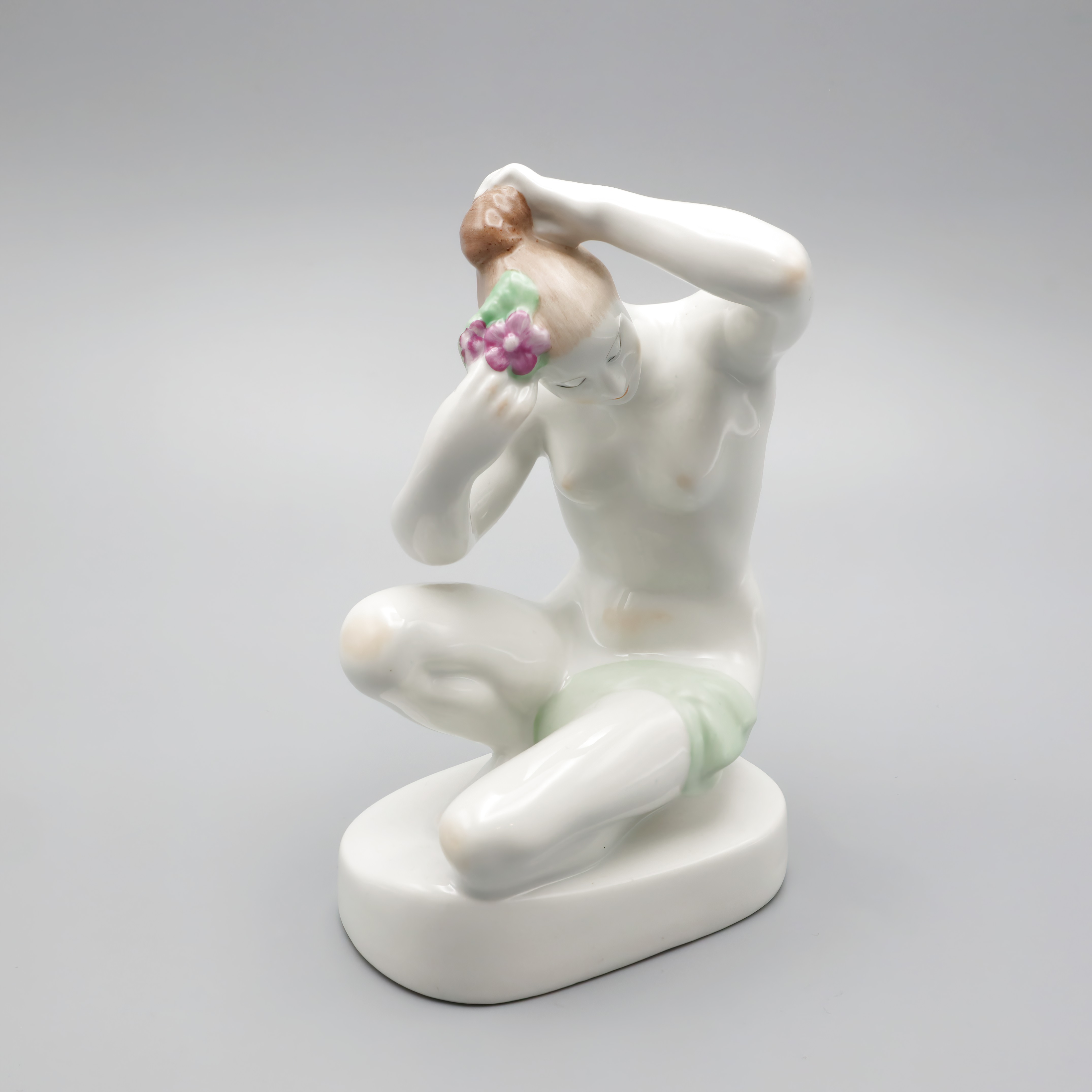 Thumbnail for Nude Lady Figurine - Ariadne Combing - Bathing Woman Vintage Aquincum Porcelain 1970s - Art Deco Porcelain Figurine