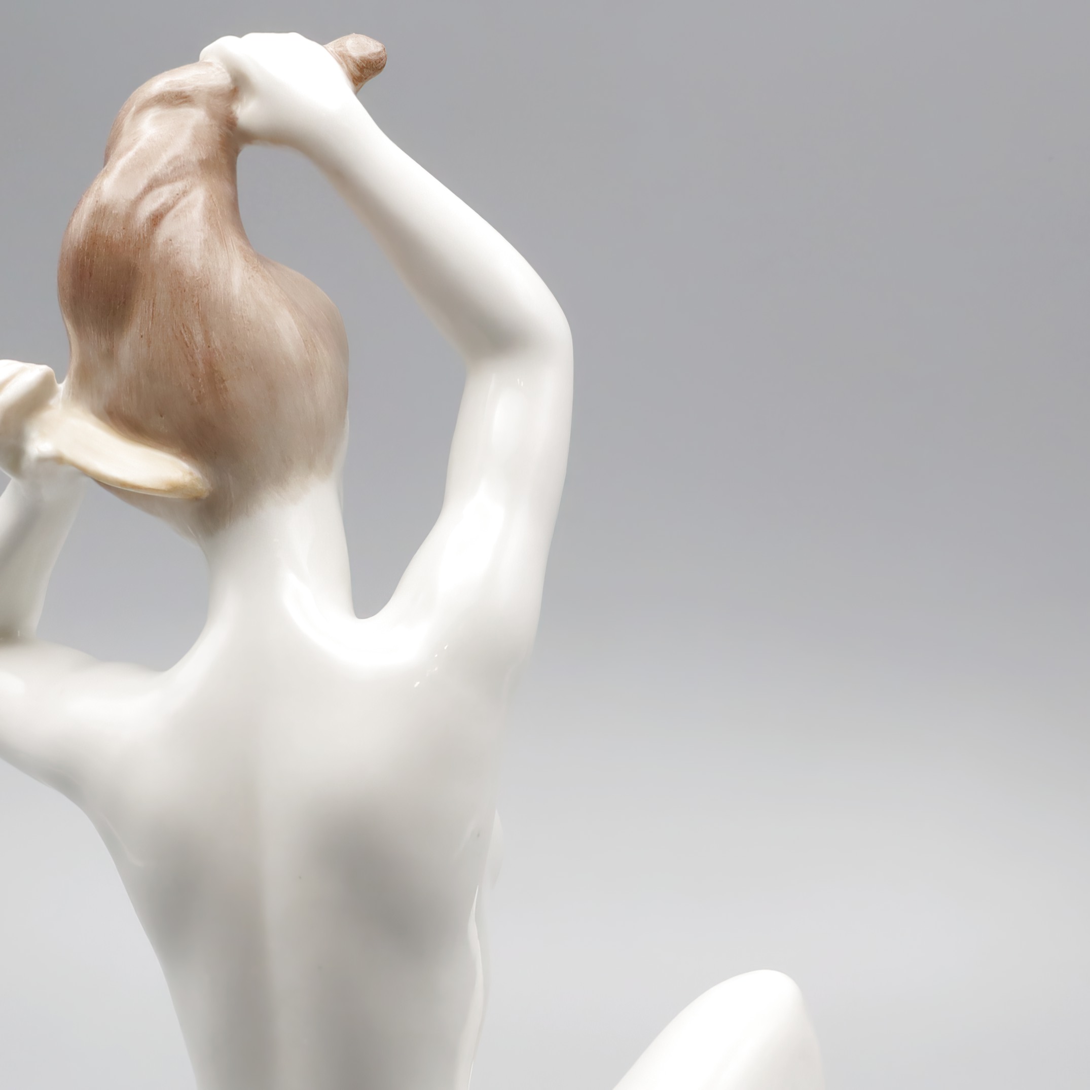 Nude Lady Figurine - Helen Of Troy Woman Combing Her Hair Vintage Aquincum Porcelain 1970