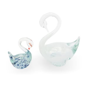 Pair Of Murano Glass Swans - Vintage Italian Art Glass - Hand Blown Glass Swans - Mid Century Modern Decor - Collectible Murano Figurines