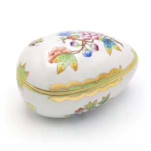 Herend Queen Victoria Egg Trinket Box - Hand Painted Rare Hungarian Porcelain