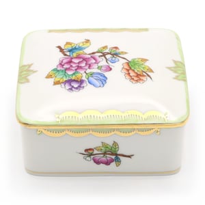 Herend Queen Victoria Square Jewelry Box - Porcelain Trinket Box - Vintage Hungarian Keepsake - Hand Painted Gift - Collectible Decor