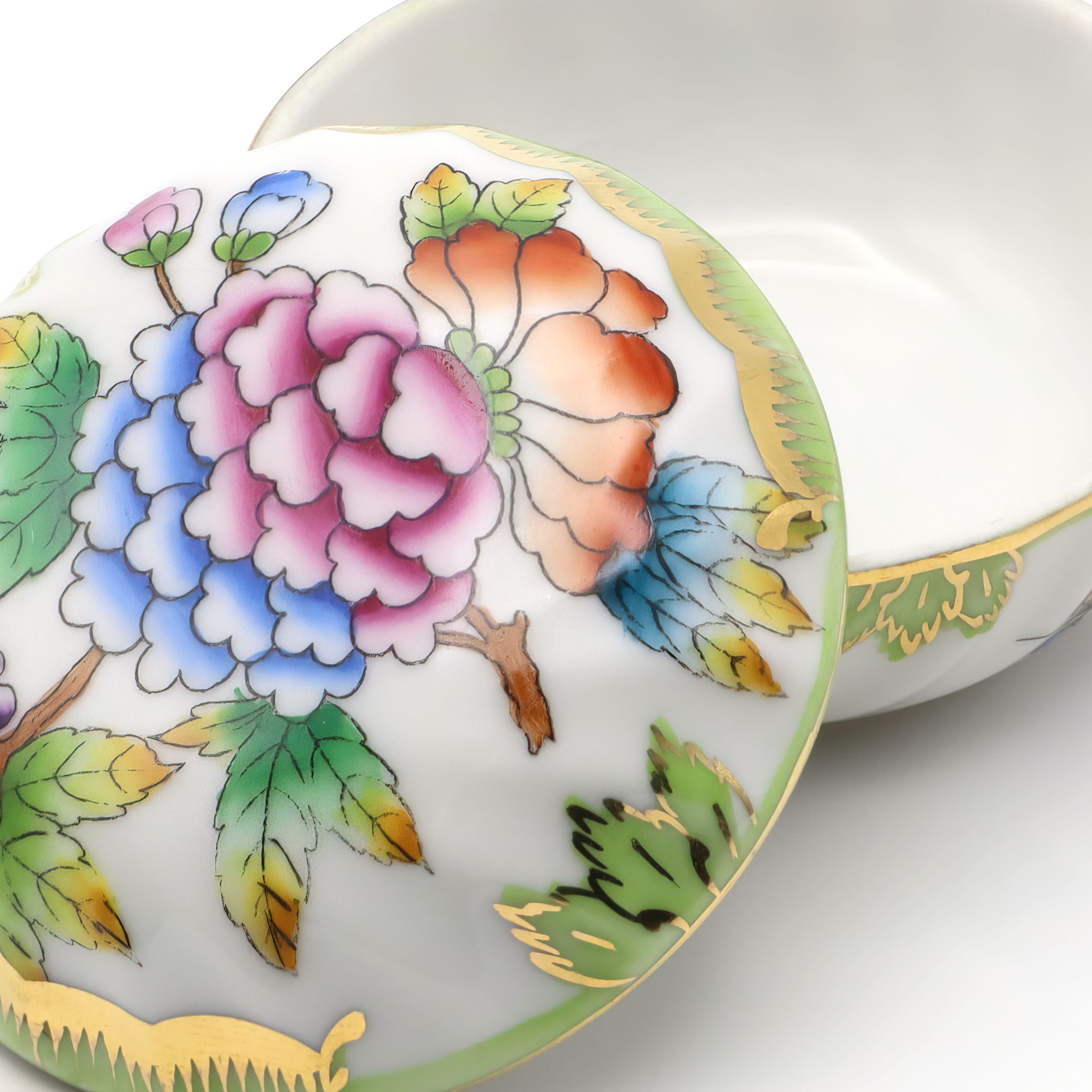 Herend Queen Victoria Trinket Box Detailed View Thumbnail for Herend Queen Victoria Trinket Box - Small Round Jewelry Box - Porcelain Keepsake - Hand Painted Vanity Decor - Vintage Gift