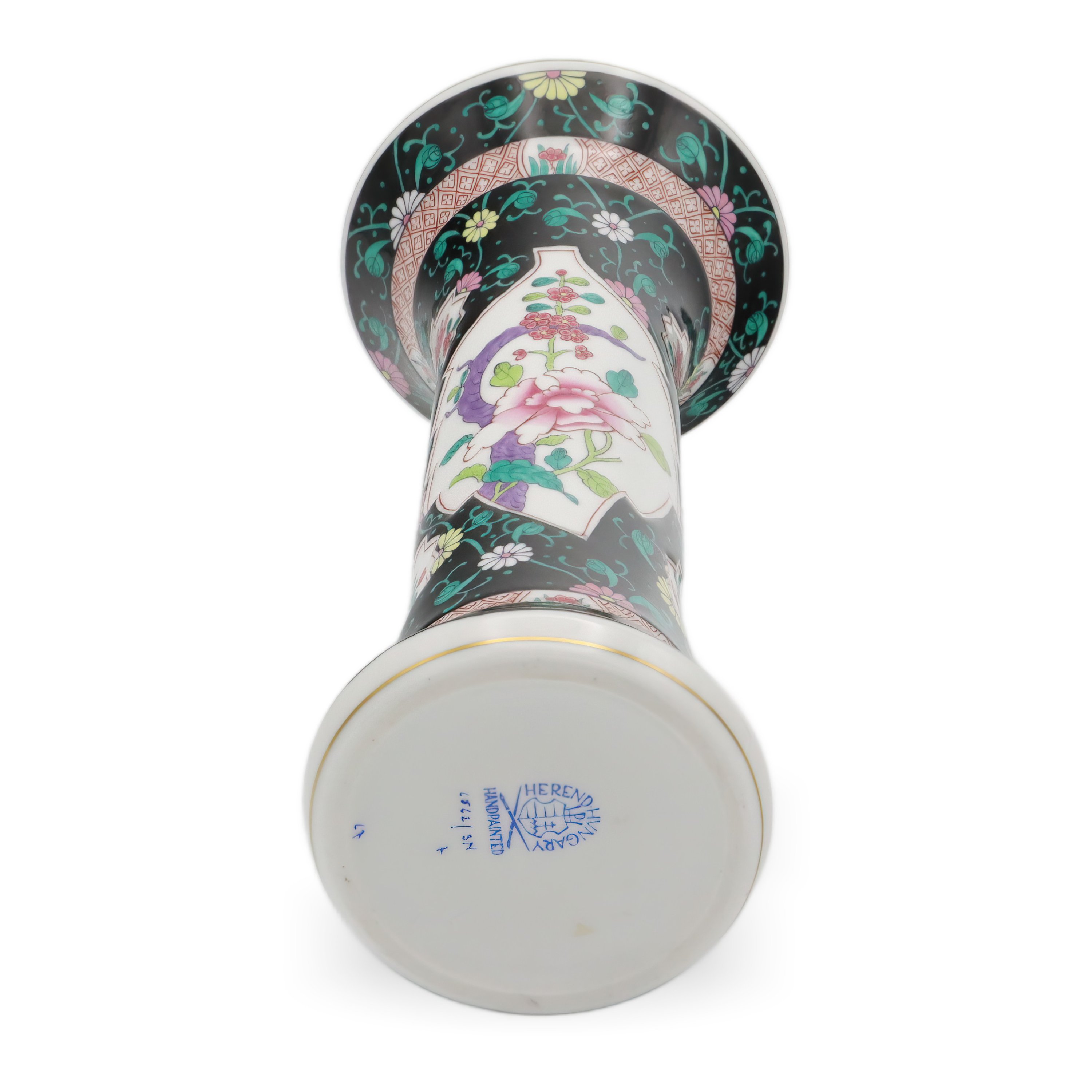 Herend Siang Noir Vase Hand Painted Special Edition - Herend Black Dynasty