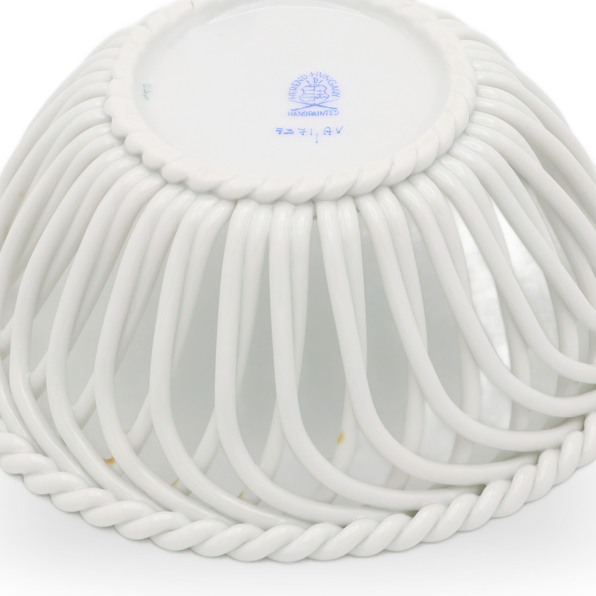 Herend Green Apponyi Hand Woven Basket Base Close Up Thumbnail for Herend Green Apponyi Hand Woven Basket - Vintage Porcelain Centerpiece - Hungarian Fine China - Rare Floral Decor - Collectible