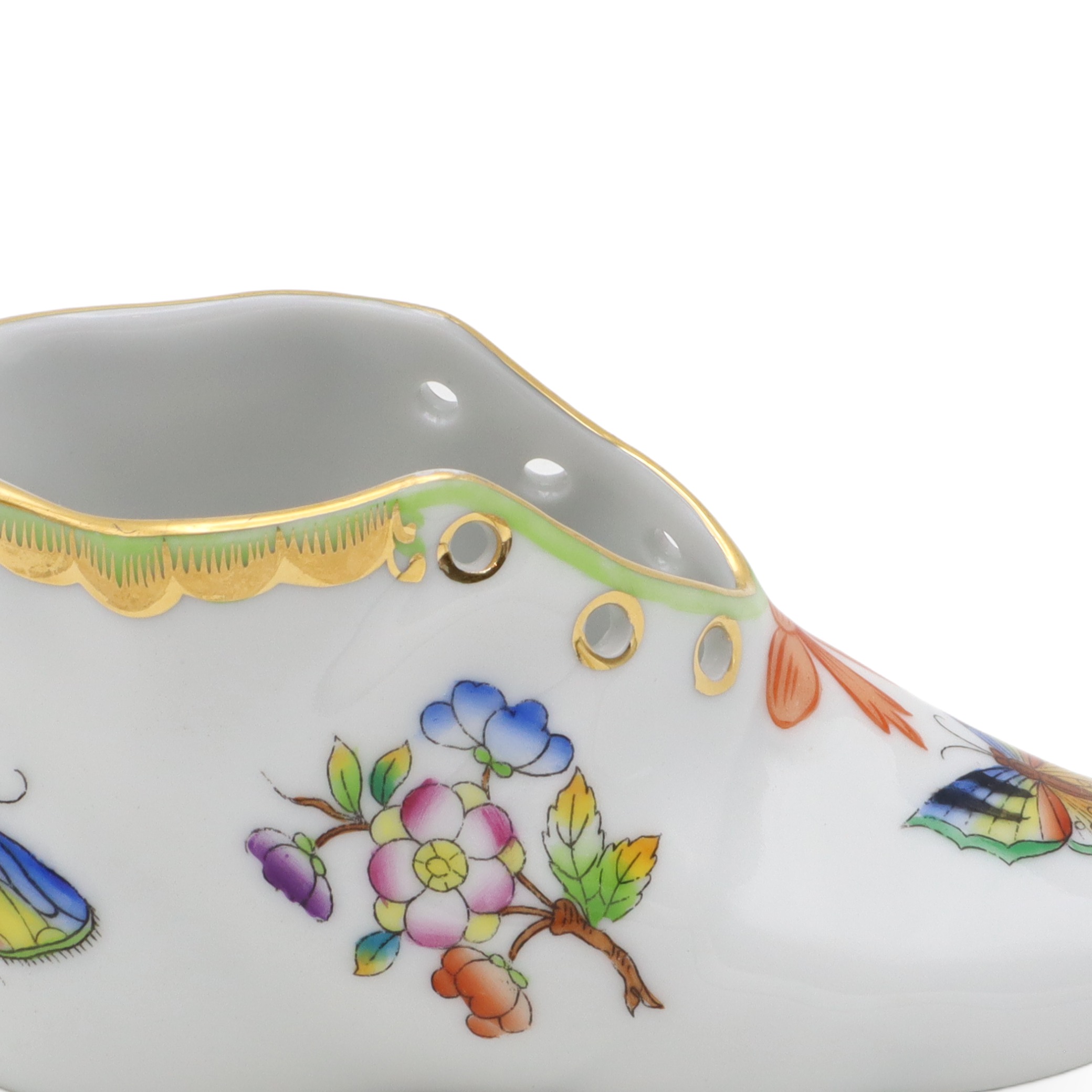 Herend Queen Victoria Baby Shoe - Vintage Porcelain Figurine - Hand Painted - Hungary Collectible