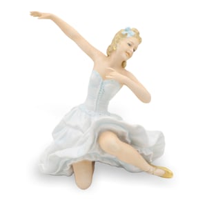 Schaubach Kunst Wallendorf Ballerina 8357 - Porcelain Figurine - German Ballet Collectible