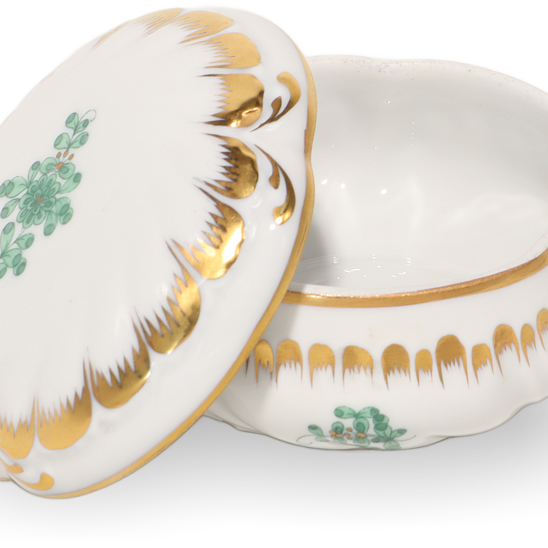 Herend Waldstein Green Trinket Box - Porcelain - Hand Painted Thumbnail for Herend Waldstein Green Trinket Box - Porcelain - Hand Painted