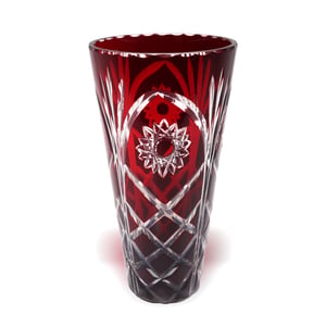 red-antique-bohemia-crystal-vase-01