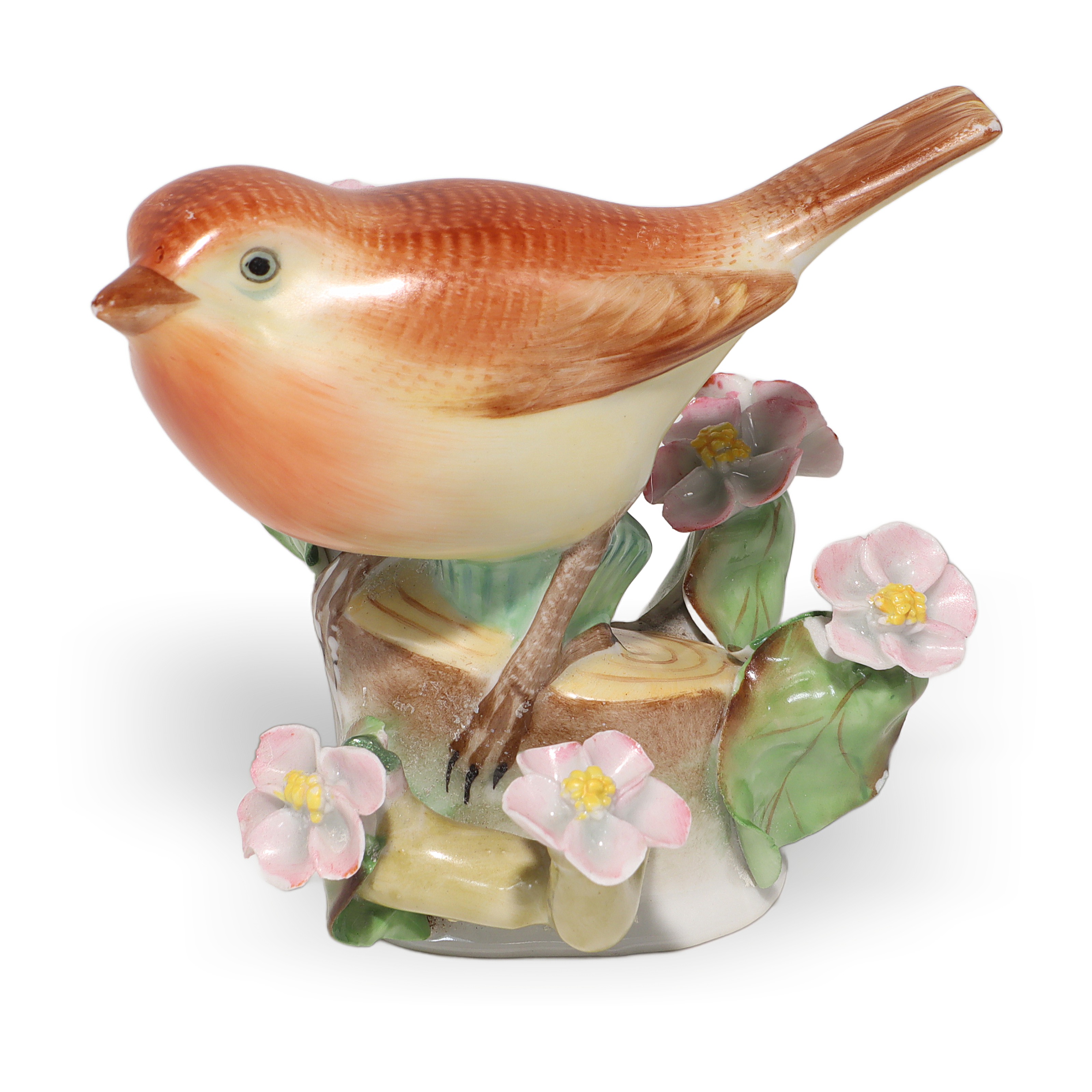 Herend Robin Bird Figurine Porcelain Collectible with Flowers Herend robin bird figurine porcelain collectible detailed view with pink flowers and green leaves