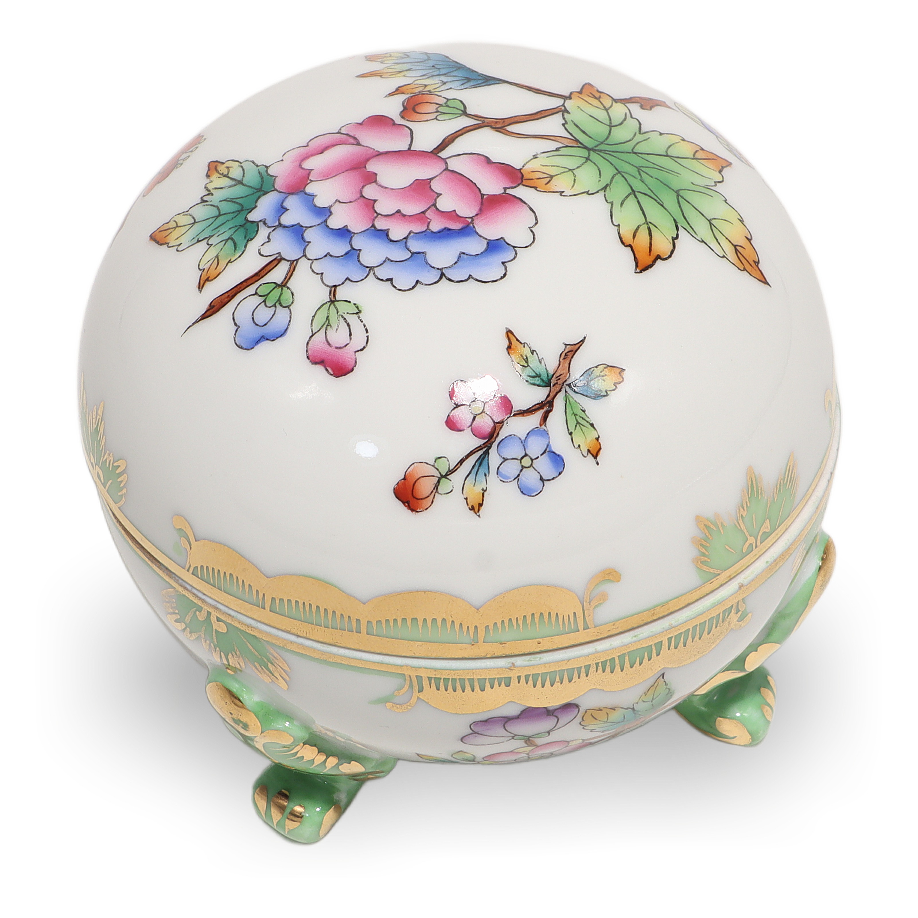 Herend Queen Victoria Three Footed Trinket Box Floral Design Close Up Herend trinket box Queen Victoria pattern detailed view, porcelain floral design, three footed collectible box