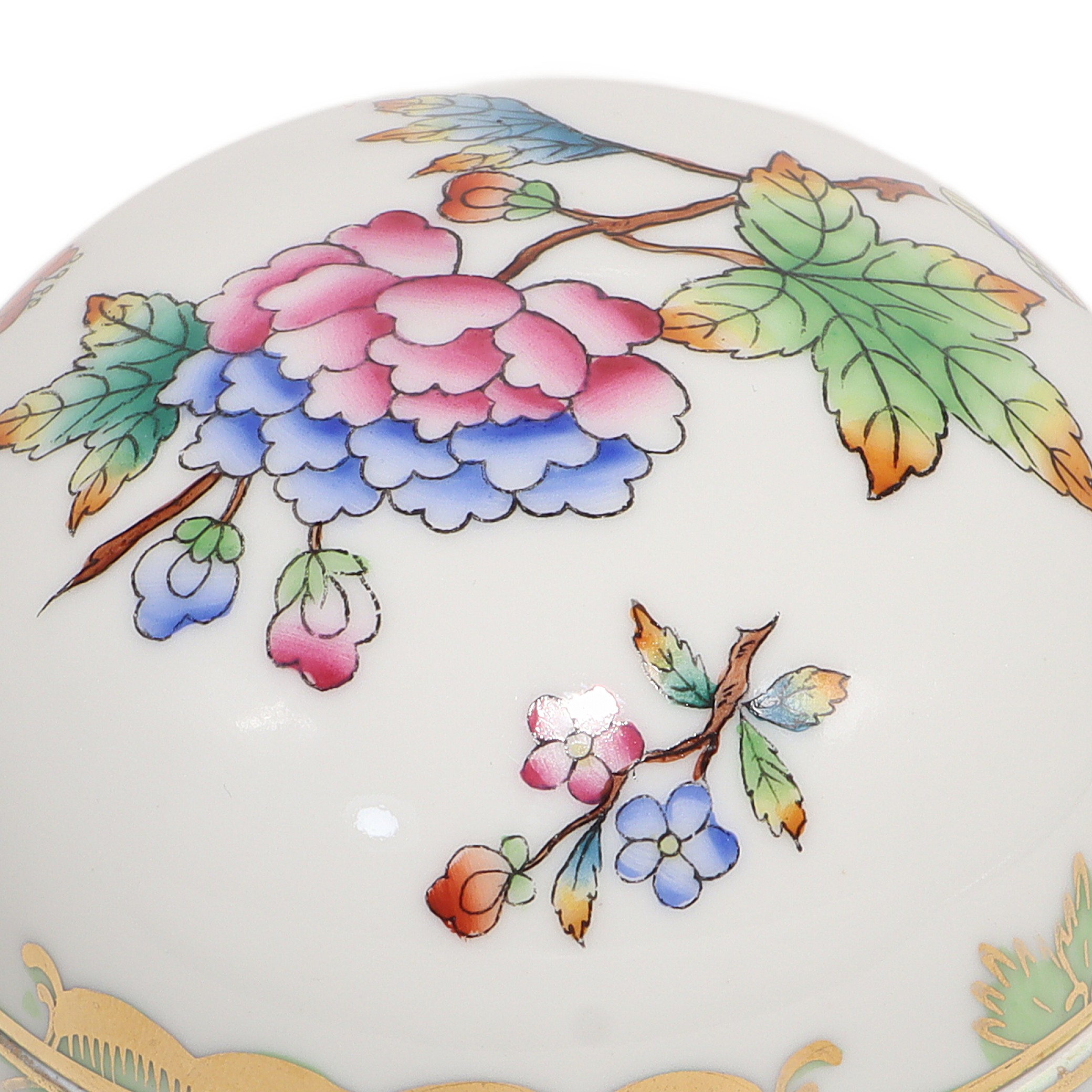 Herend Queen Victoria Three Footed Trinket Box Floral Design Detailed View Thumbnail for Herend Queen Victoria Three Footed Trinket Box - Floral Design Porcelain Bonbonniere